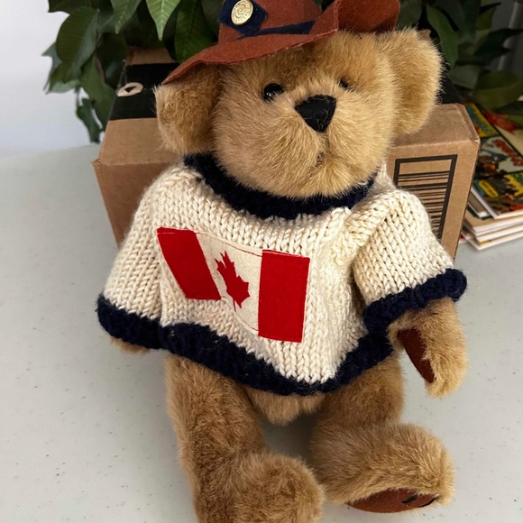 8BRASS BUTTON BEARS COLLECTION, PICKFORD BEARS, SET OF 8, POLYESTER FIBER, NAMED - Picture 1 of 12